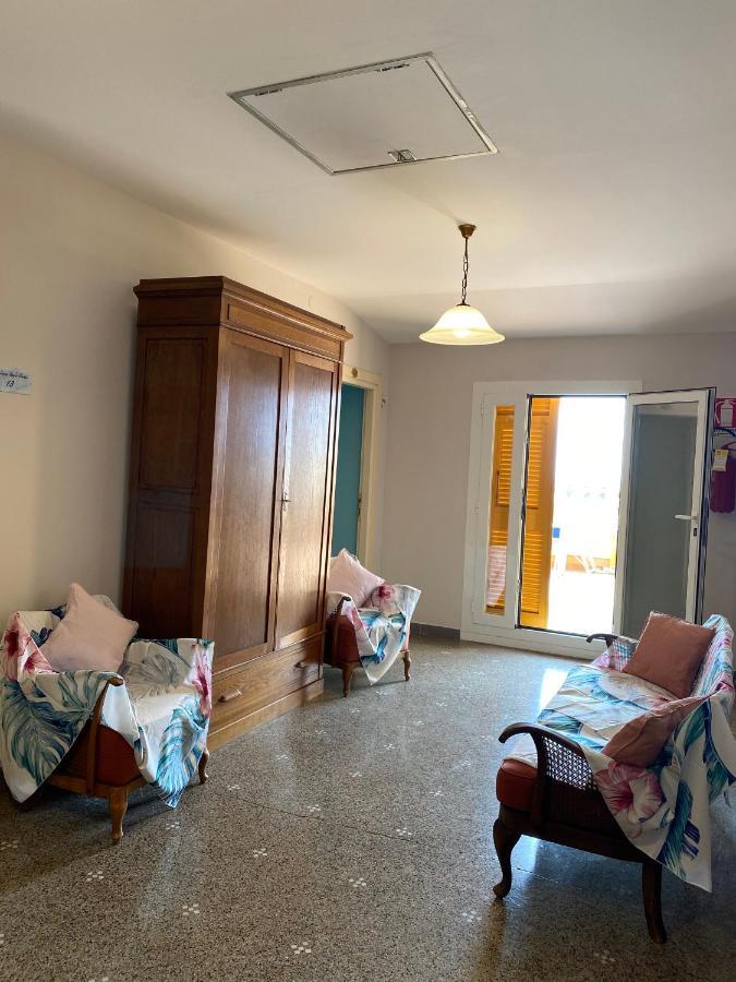 Hotel Ines Вараце Екстериор снимка